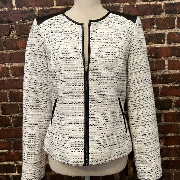 Calvin Klein Jackets & Blazers - Calvin Klein Blazer